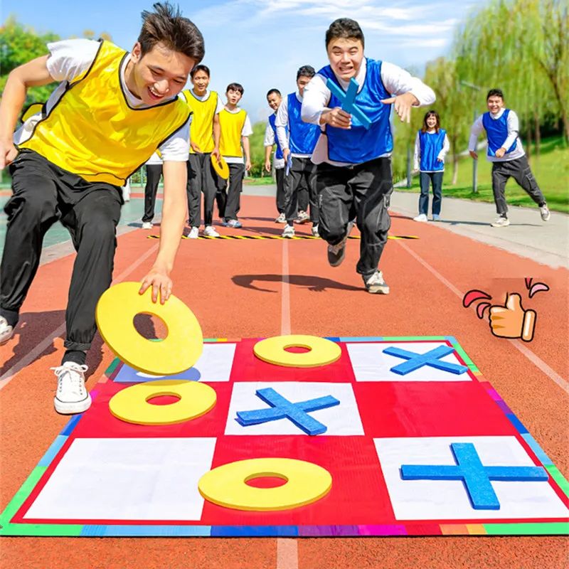 Cooperative Card Game - Carreras tres ajedrez juegos al aire
